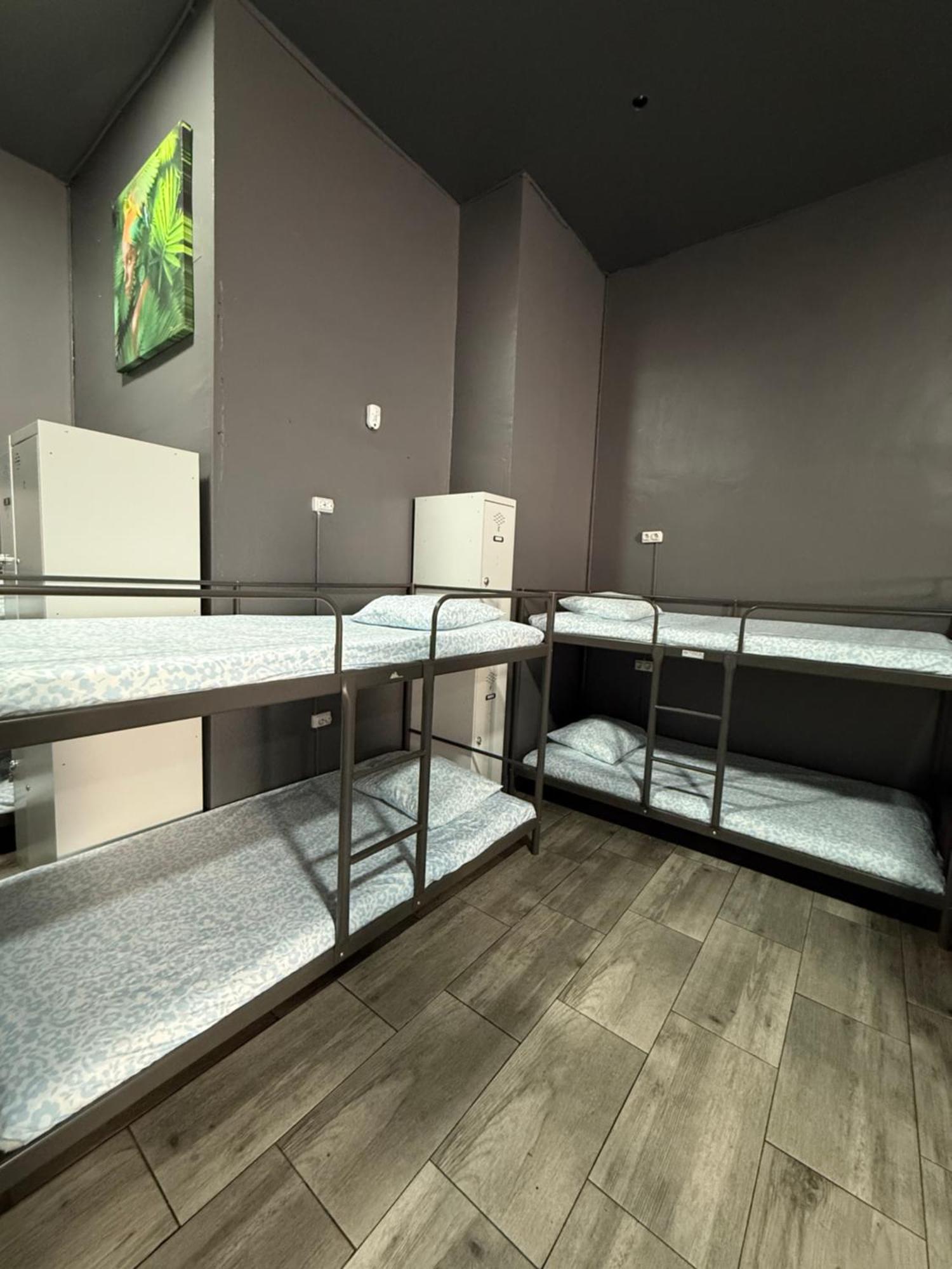Rio Hostel 马德里 外观 照片