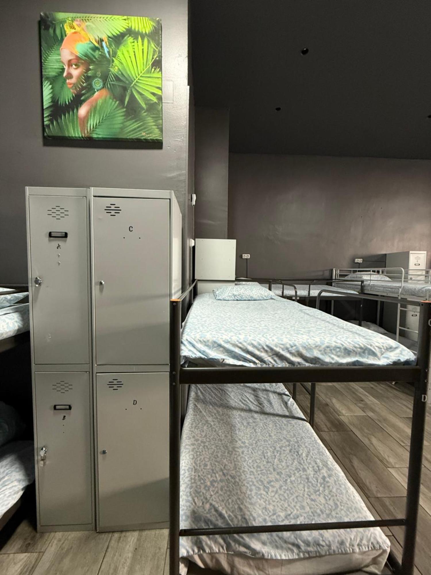 Rio Hostel 马德里 外观 照片